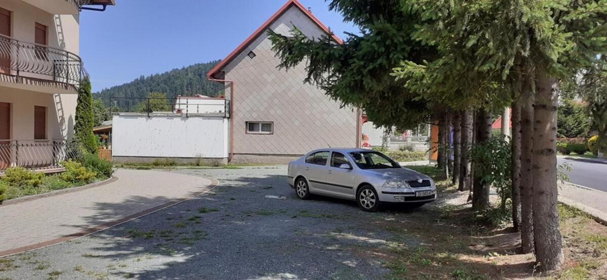 Apartments With A Parking Space Fuzine, Gorski Kotar - 19537 Экстерьер фото